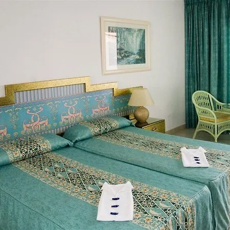 Negresco Отель Салоу