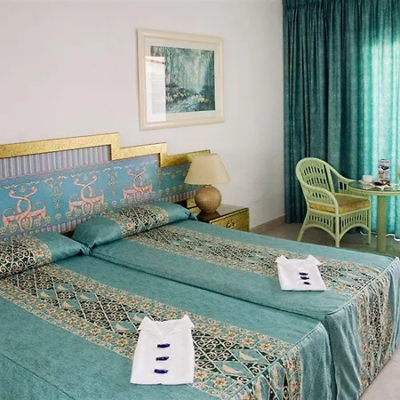 Negresco Отель Салоу